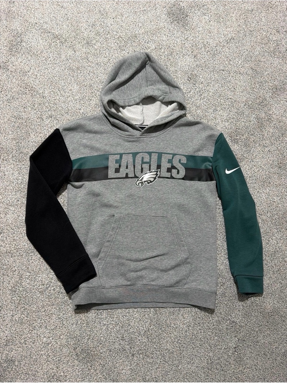 Nike Gray Eagles Pullover Hoodie with Black and Green Sleeves